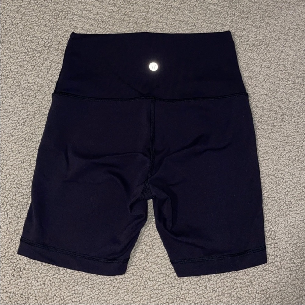 Lululemon WunderTrain HR Shorts (6”, size 4)